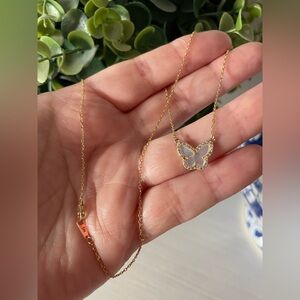 Petite simple Gold Over Sterling Silver 925 Mother of Pearl Butterfly Necklace